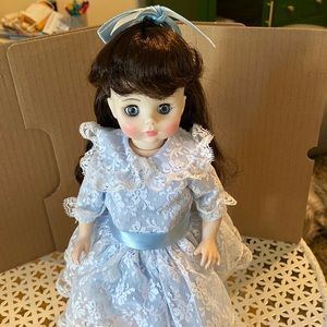 Madam Alexander, Renoir doll